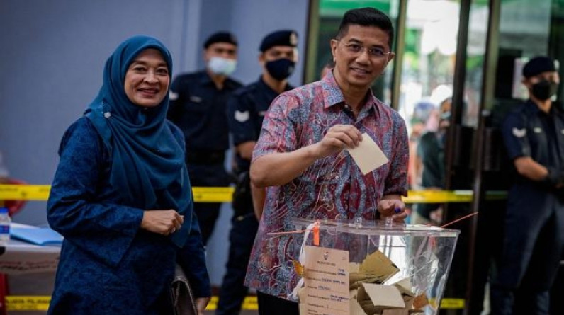 ماليزيا: انتخابات برلمانية بلا حسم تعمق أزمة تشكيل الحكومة